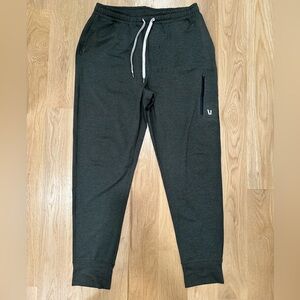 Vuori Men Joggers